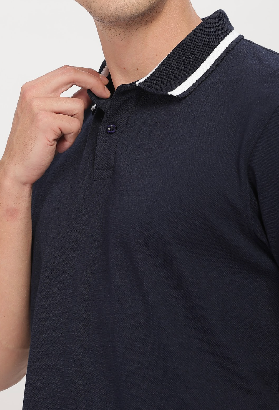 White Bleeds Navy - Polo Tshirt